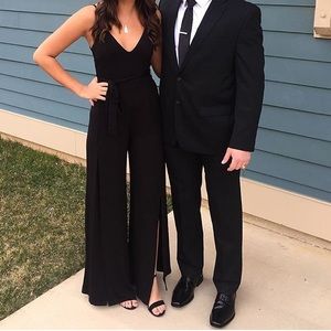 Lulu’s black jump suit